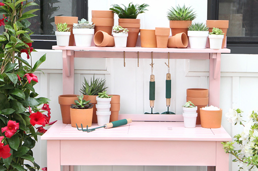 potting station